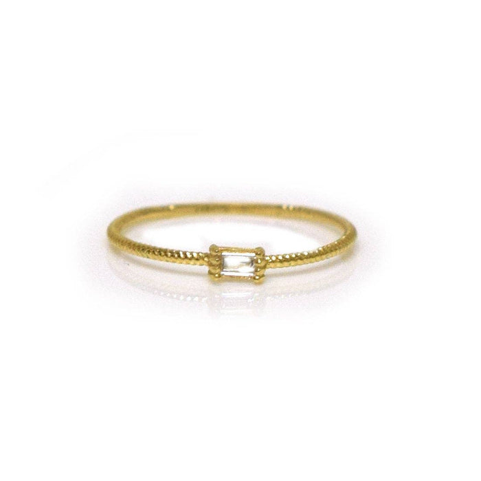 Golden Grace Twist Ring