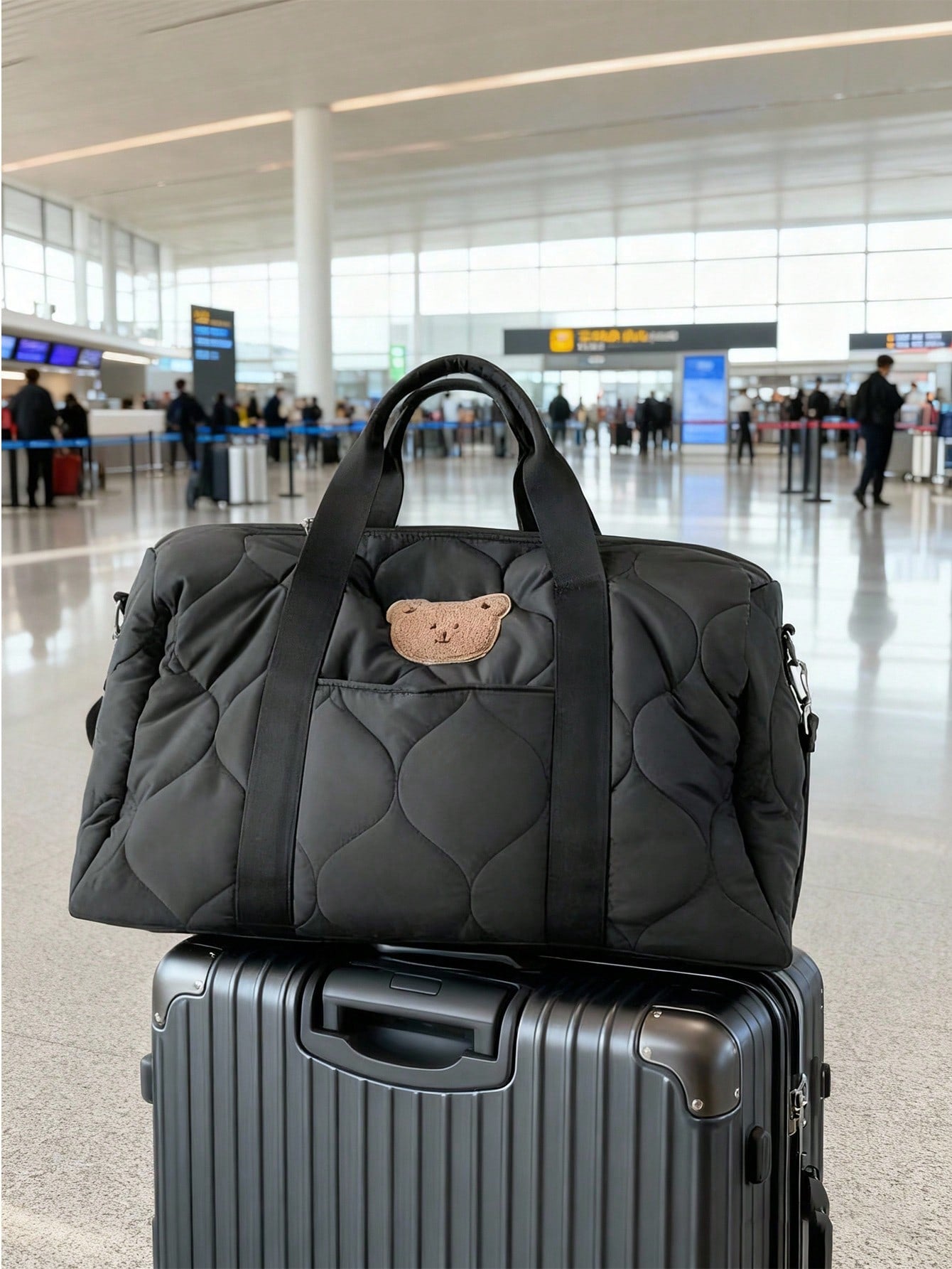 Korean Version Bear Travel Large-Capacity Handbag Storage Bag, Boston Mommy Single-Shoulder Crossbody Bag, Baby Travel Portable Storage Bag