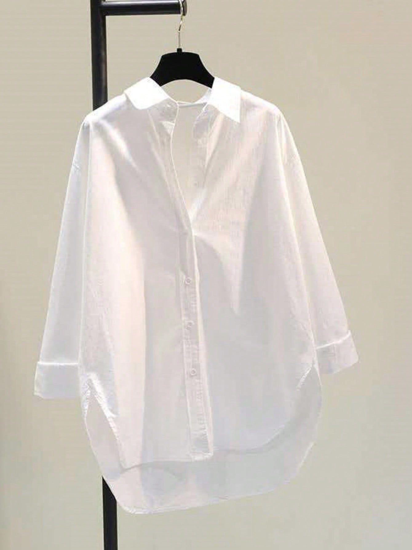 Minimalist Lapel Long Sleeve Loose Women's Shacket, Featuring Shirt Collar And Asymmetric Hem Design White Spring
