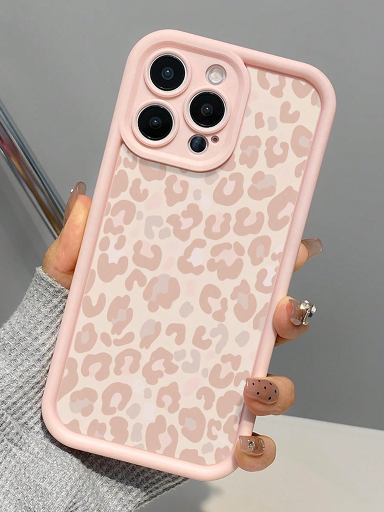 Pink Leopard Print Minimalist TPU Shockproof Full Coverage 1pc Phone Case Compatible With Apple 17, 16, 15, 14, 13, 12, 11 Pro Max, Air, And Series, International Version, Not The Domestic Version Mom