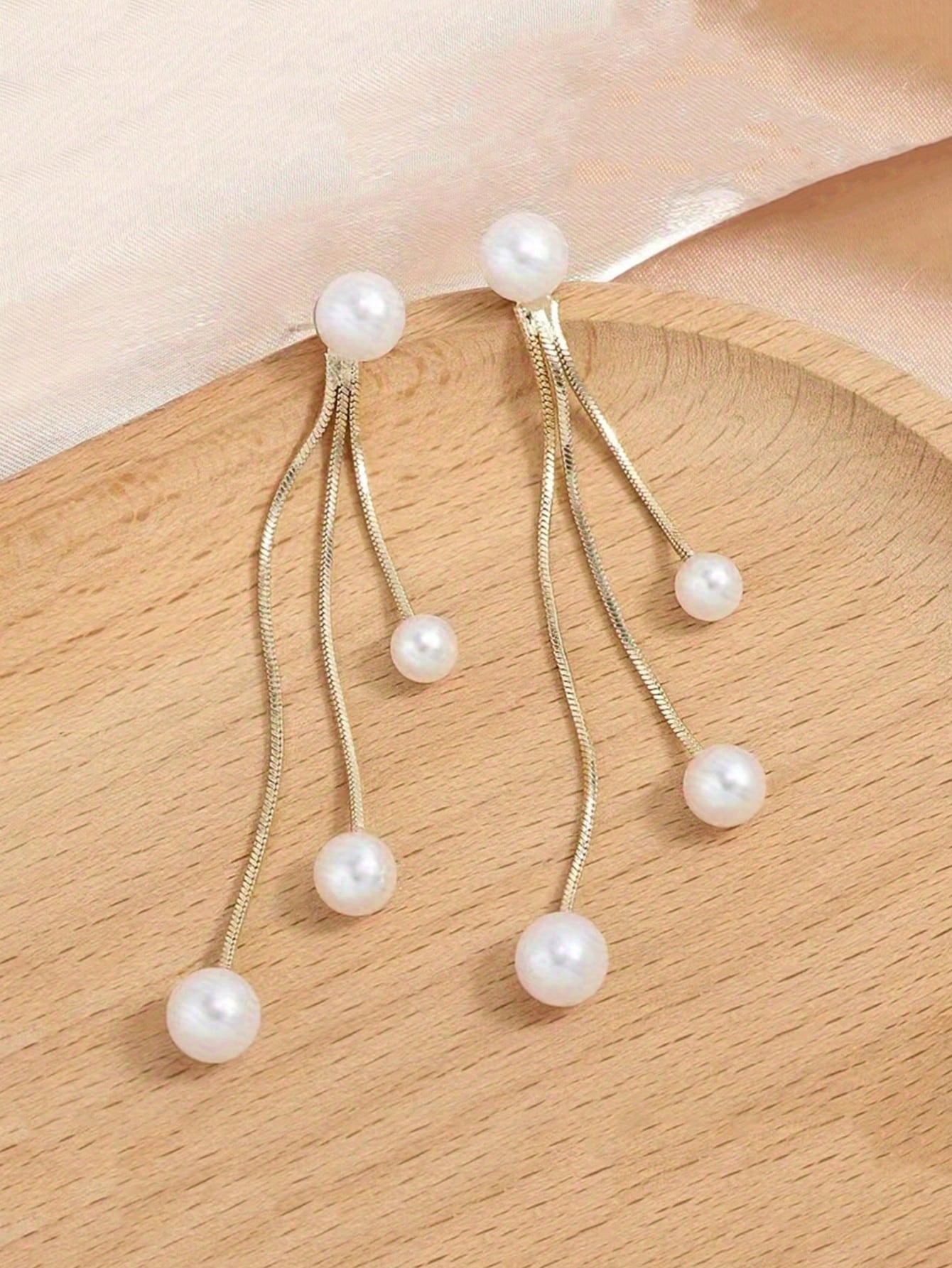 1 Pair Elegant Minimalist Stainless Steel Water Drop Earrings With Faux Pearl Tassel, Low Allergy Long Dangle Tassel Earrings For Women, Suitable For Daily, Party Occasions