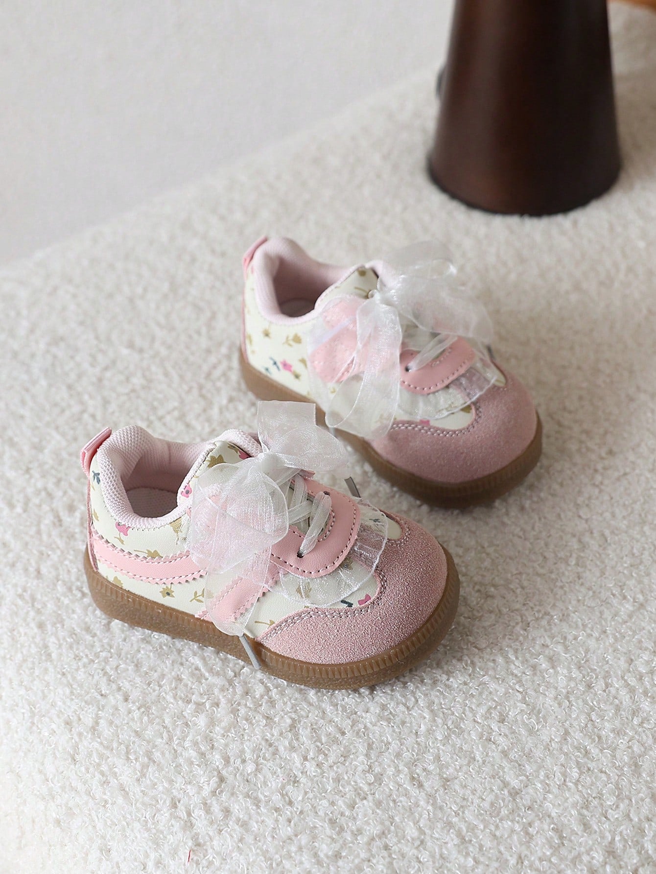 1 Pair Fashionable Infant Toddler Shoes, New Everyday Wear Design, All Season