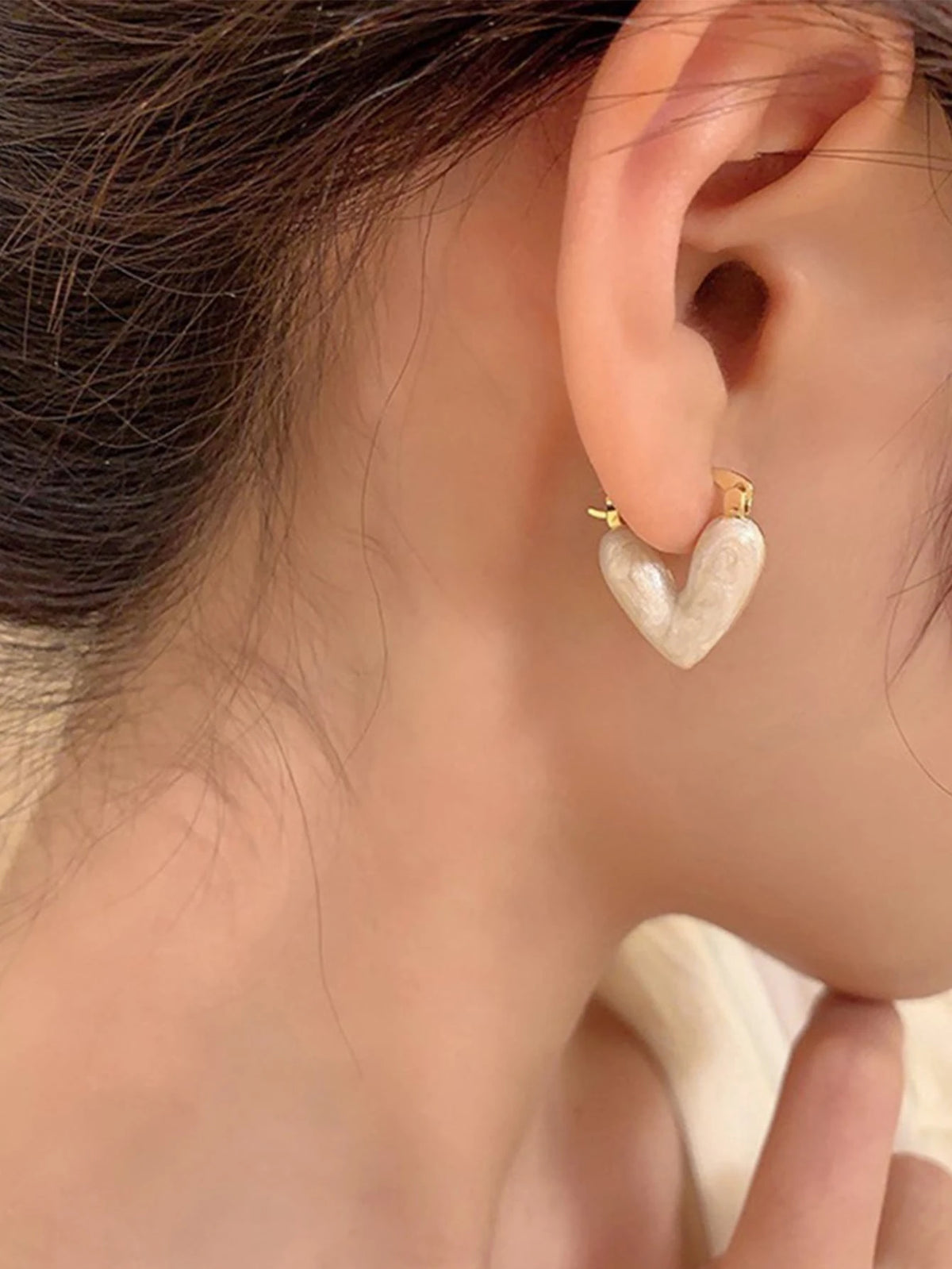1 Pair Gold-Plated Pink Heart Shaped Earrings, Cute Enamel Pendant Earrings, Fashionable Y2K Jewelry Gift For Women,Summer,Jewellery,Festival,Accessories