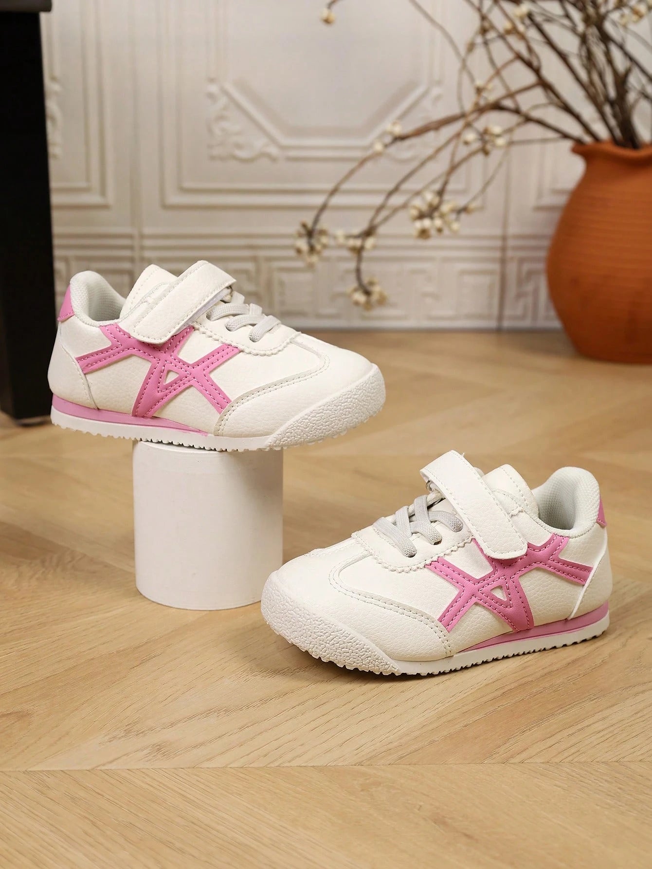 1 Pair Spring Toddler Girls Casual Sports Shoes, Non-Slip Versatile Pink Patchwork White Sneakers, Suitable For Daily Wear, Campus, Party, Home, Outdoor, Spring/Summer/Autumn, New 2026