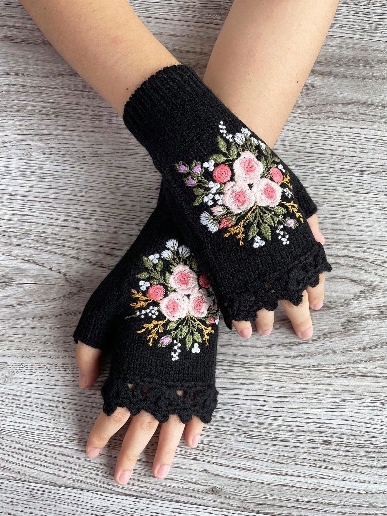 1 Pair Women Retro Style Handmade Crochet Edge Embroidered Floral Half Finger Knitted Gloves, Autumn/Winter Summer