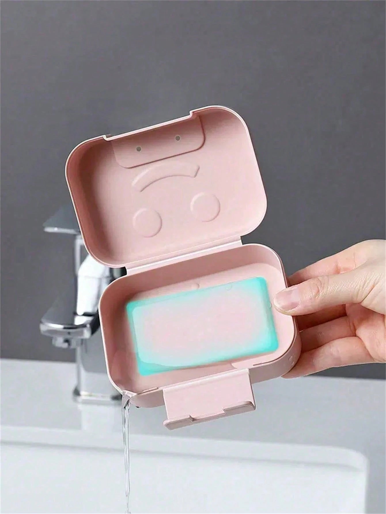 1 Portable Travel Soap Box, Sealed Waterproof Soap Holder With Lid, Solid Plastic Soap Tray, Soap Storage Box, Bathroom Accessories Home Bathroom Decor Fall Decor Back To School