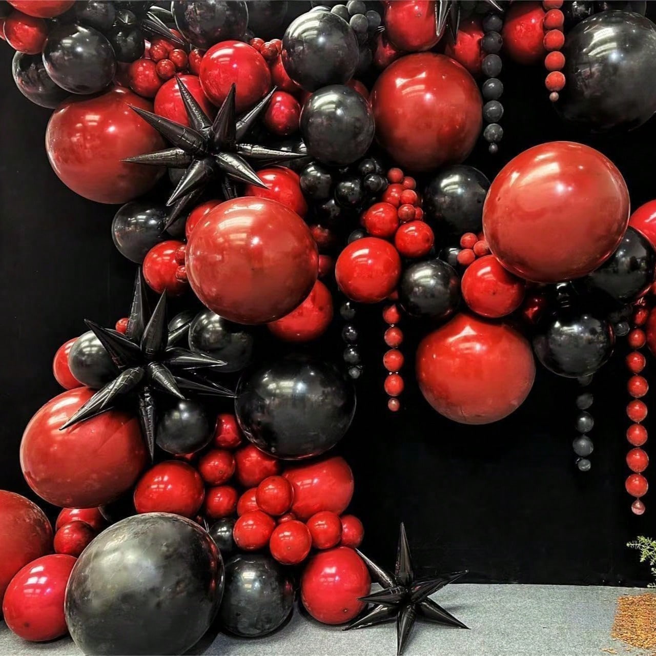 113 Pieces Of Black, Gold, Red Balloon Garland Arch Set, Used For Decorating Boys, Girls, Children's Birthdays, Baby Showers, Graduation Parties