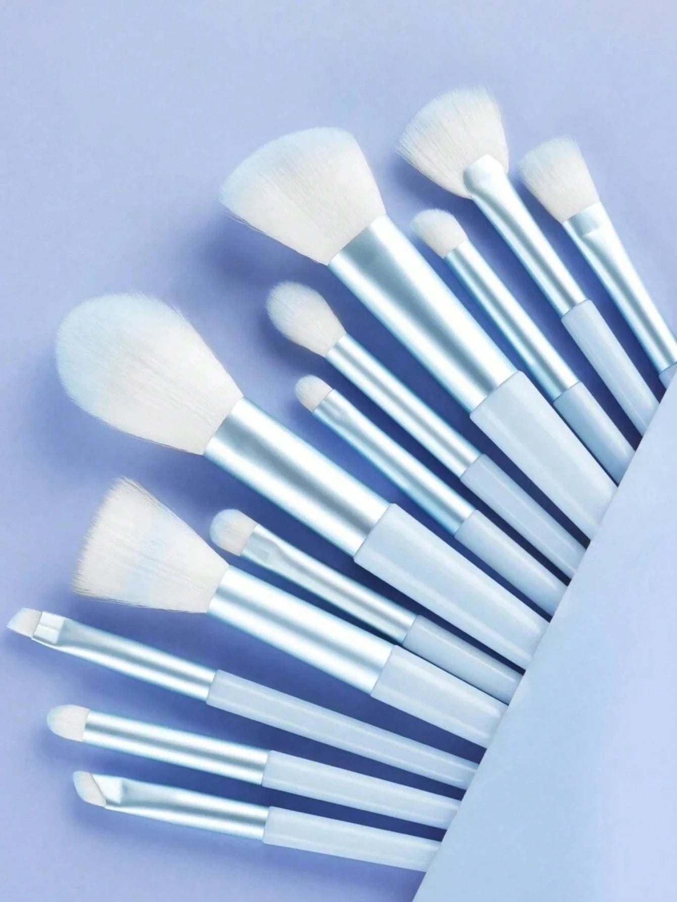 12pcs Blue Makeup Brush Set – Professional Foundation, Blush, Contour, Eyeshadow, Powder & Detail Brushes For Flawless Makeup Application,Brush Set,Makeup Brush Kit,Make Up Brush Set,Make Up Set Compl