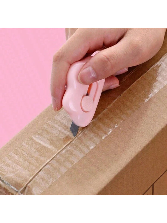 1pc/10pcs Cute Mini Car Shaped Utility Knife, Portable Small Size Student Stationery, Craft Knife, Package Opener