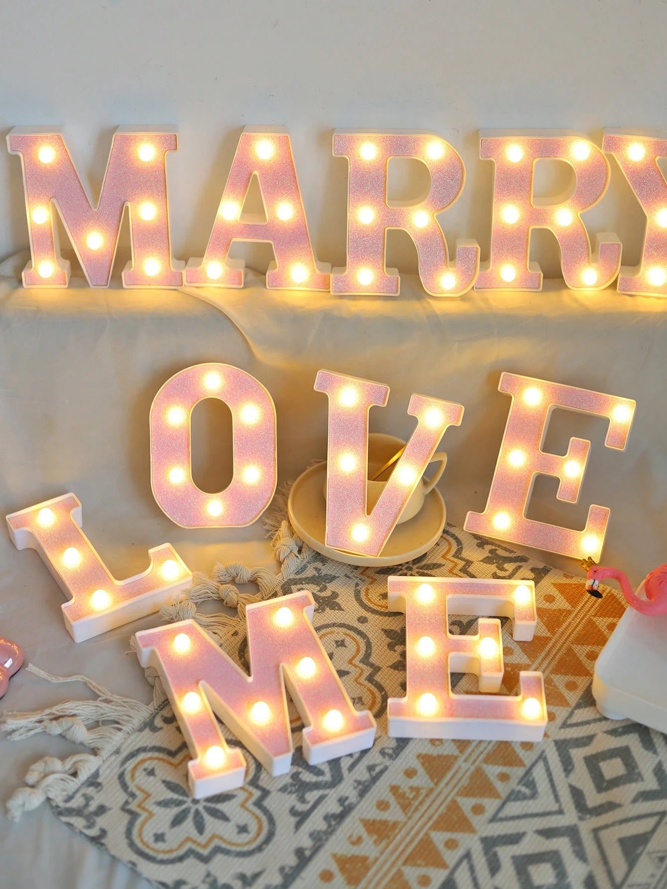 1pc 16cm Pink Glowing Letter Light, Home Decor LED Letter Lamp, Indoor Room Decoration, Wedding Proposal Decoration, Birthday Party Decoration Letter Sign