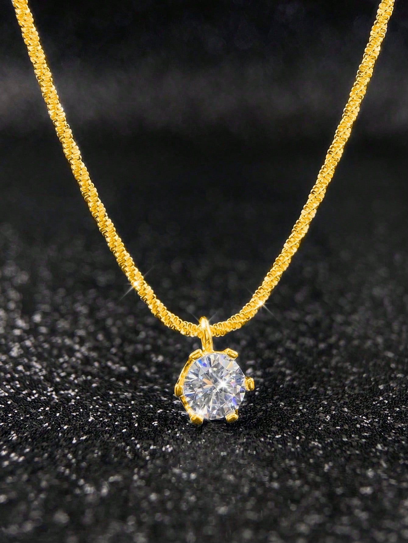 1pc 925 Sterling Silver 1 Carat 6-Prong Round D-Color Moissanite Diamond Pendant Necklace, Suitable For Women Wedding Bride Jewelry Party Gift Engagement Eternal Promise Necklace, Exquisite Jewelry