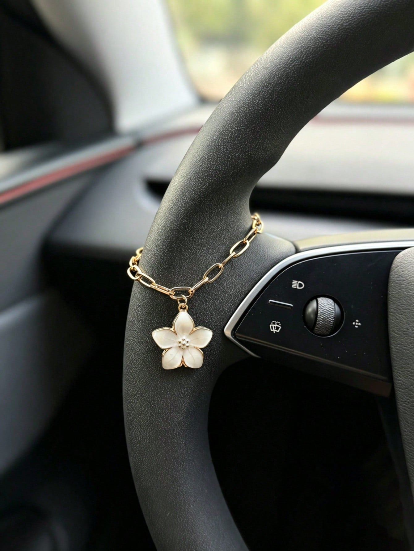 1pc Alloy Cherry Blossom Car Hanging Ornament, Car Interior Steering Wheel Decoration Accessory