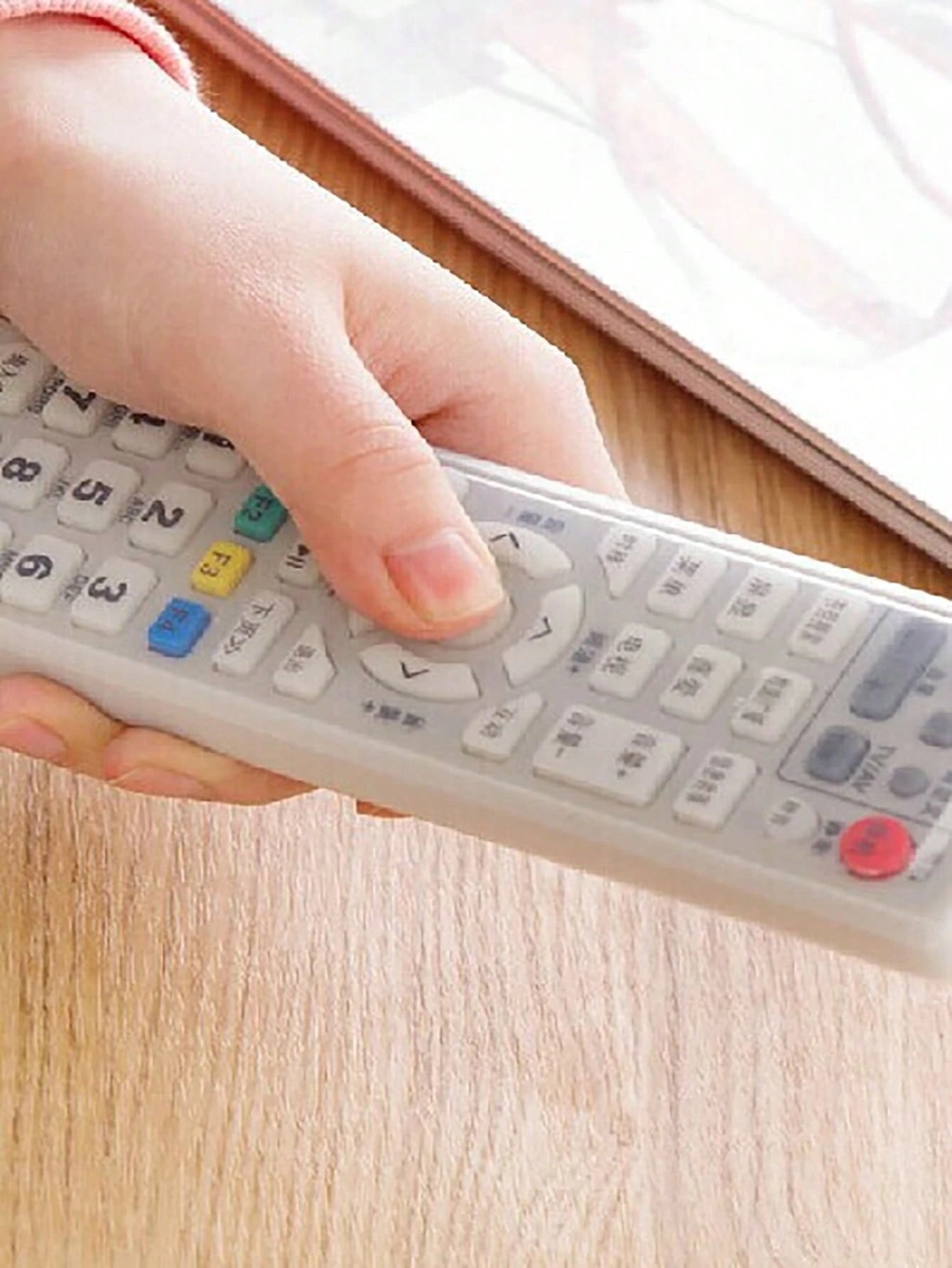 1pc Clear Remote Control Cover, Transparent Silicone Remote Control Protector, For Home For School,Office,Household,Travel,Bag,Organizer,Storage Insulation,Galentines,Puppy,Carnival,Party Decorations