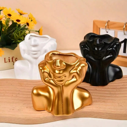 1pc Creative Design Handmade Makeup Brush Holder- This Unique Makeup Brush Holder Is Made Of Decorative Resin, A Desktop Makeup Brush Organizer. It Features An Anti-Drop Design, Exquisite Carved Deco