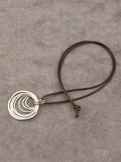 1pc Fashionable Minimalist 7 Layered Asymmetrical Flat Circle Alloy Pendant Long Chain Necklace For Women