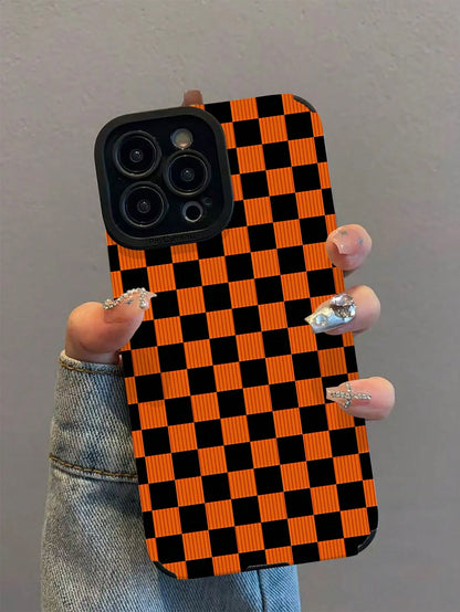1pc Halloween Limited Orange & Black Checkerboard Pattern Shockproof Phone Case, Daily Protection Essential, Fashion Style, Perfect Gift For Friends, Family, Etc., For IPhone17/17Air/17Pro/17ProMax/IP