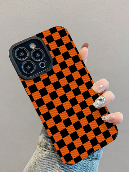 1pc Halloween Limited Orange & Black Checkerboard Pattern Shockproof Phone Case, Daily Protection Essential, Fashion Style, Perfect Gift For Friends, Family, Etc., For IPhone17/17Air/17Pro/17ProMax/IP