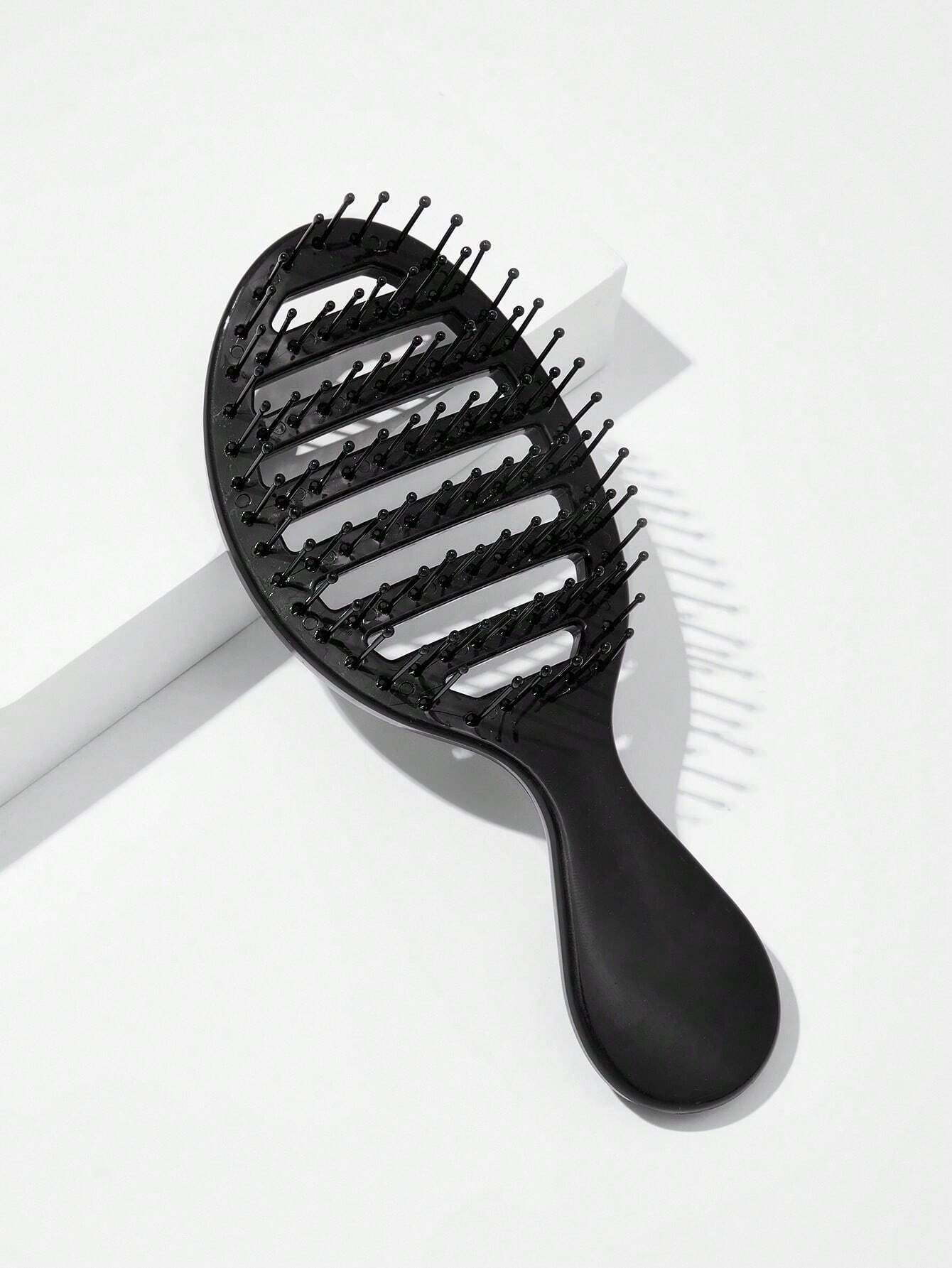 1pc Hollow Comb, Suitable For Wet & Dry Use, Plastic Material, Classic Solid Color Oval Handheld Hair Brush, Gift For Women, Hair Brush, Hairstyling Tool, Salon Hair Product And Accessory