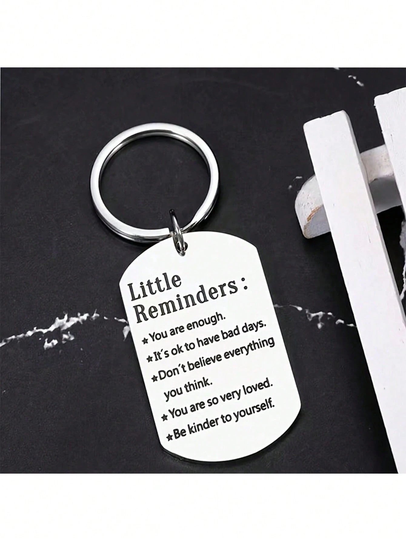 1pc Inspirational Keychain, Suitable As Birthday, Christmas Gift For Women, Men, Teens, Boys, Girls, Friends, Family. Fashionable Stainless Steel Keychain With Rectangular Pendant, Great For Backpacks