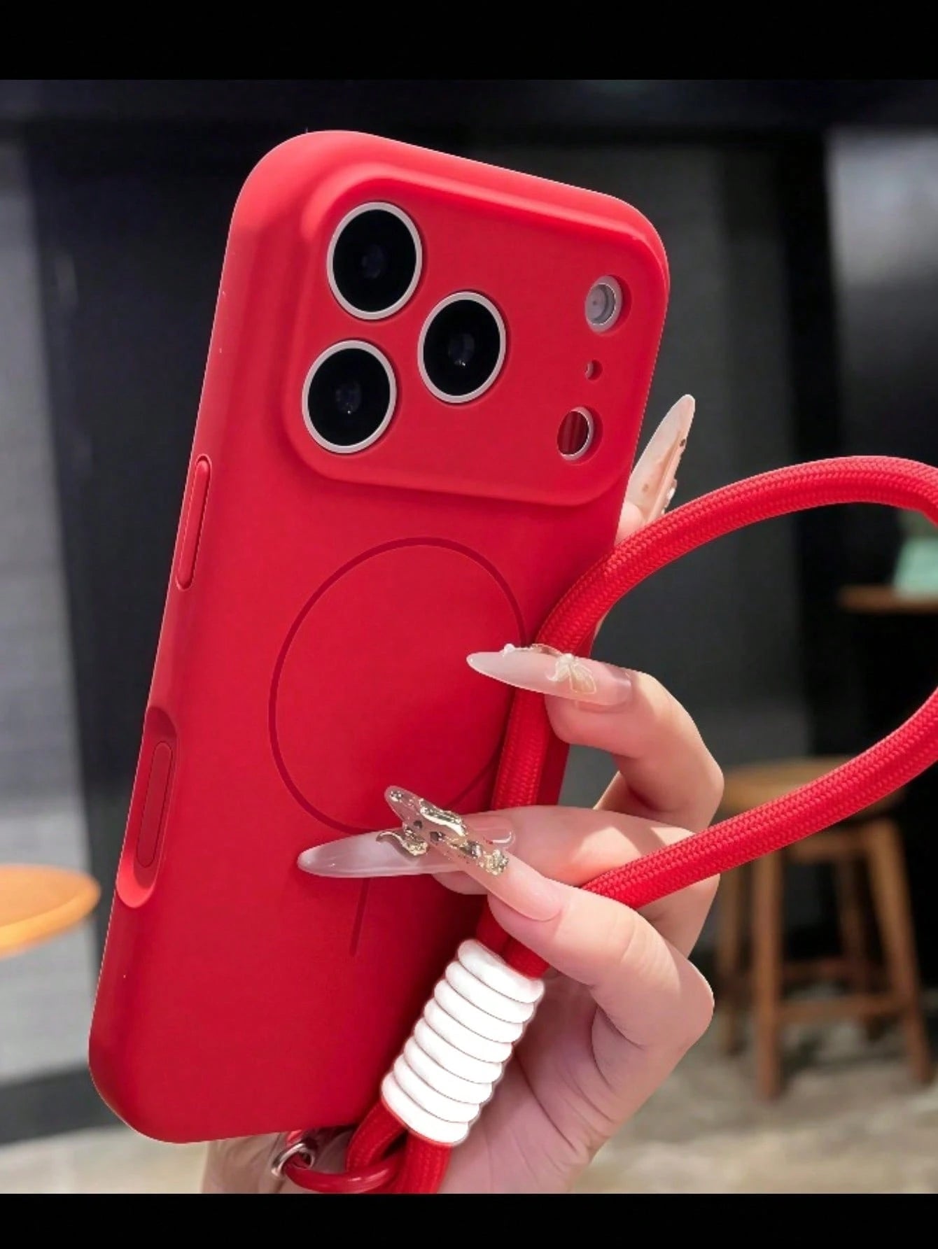 1pc Matte Liquid Silicone Minimalist Magnetic Phone Case + Short Lanyard Strap, Compatible With IPhone 17 Air 16 15 14 13 12 Pro Max Plus, Wireless Charging Soft Silicone Back Cover