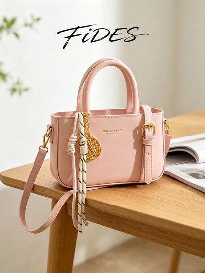 1PC New Oil Wax PU Women's Handbag With Exquisite Metal Letter Plaque, Comes With Woven Rope Gold Doll Charm, Adjustable Detachable Crossbody Strap, Compact Square Shape, Versatile Shoulder Crossbody