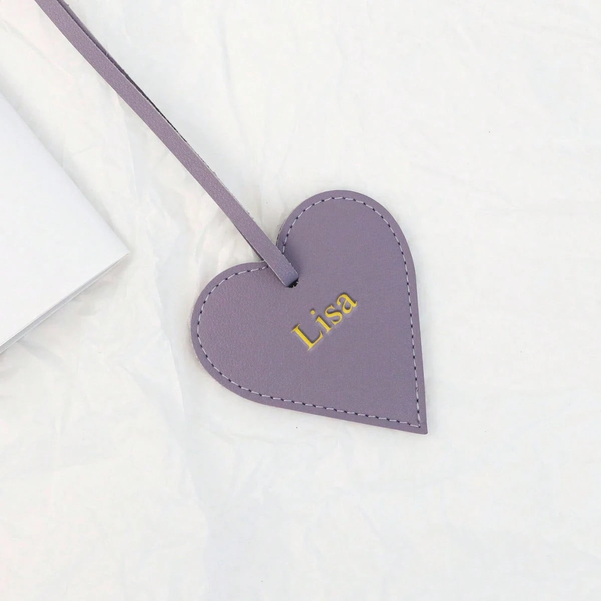 1pc Personalized Custom Gold-Embossed Letter Upper And Lower Case Name Design Multi-Color Pu Leather Women's Handbag Backpack Pendant Creative Heart-Shaped Texture High-End Gift