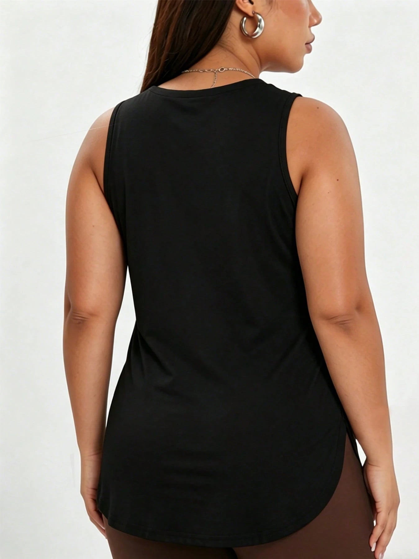1pc Plus Size Women's Casual Sports Loose Tank Top, Round Neck Sleeveless Side Slit Fitted, Essential For Daily Casual Wear, Yoga, Commuting, Summer