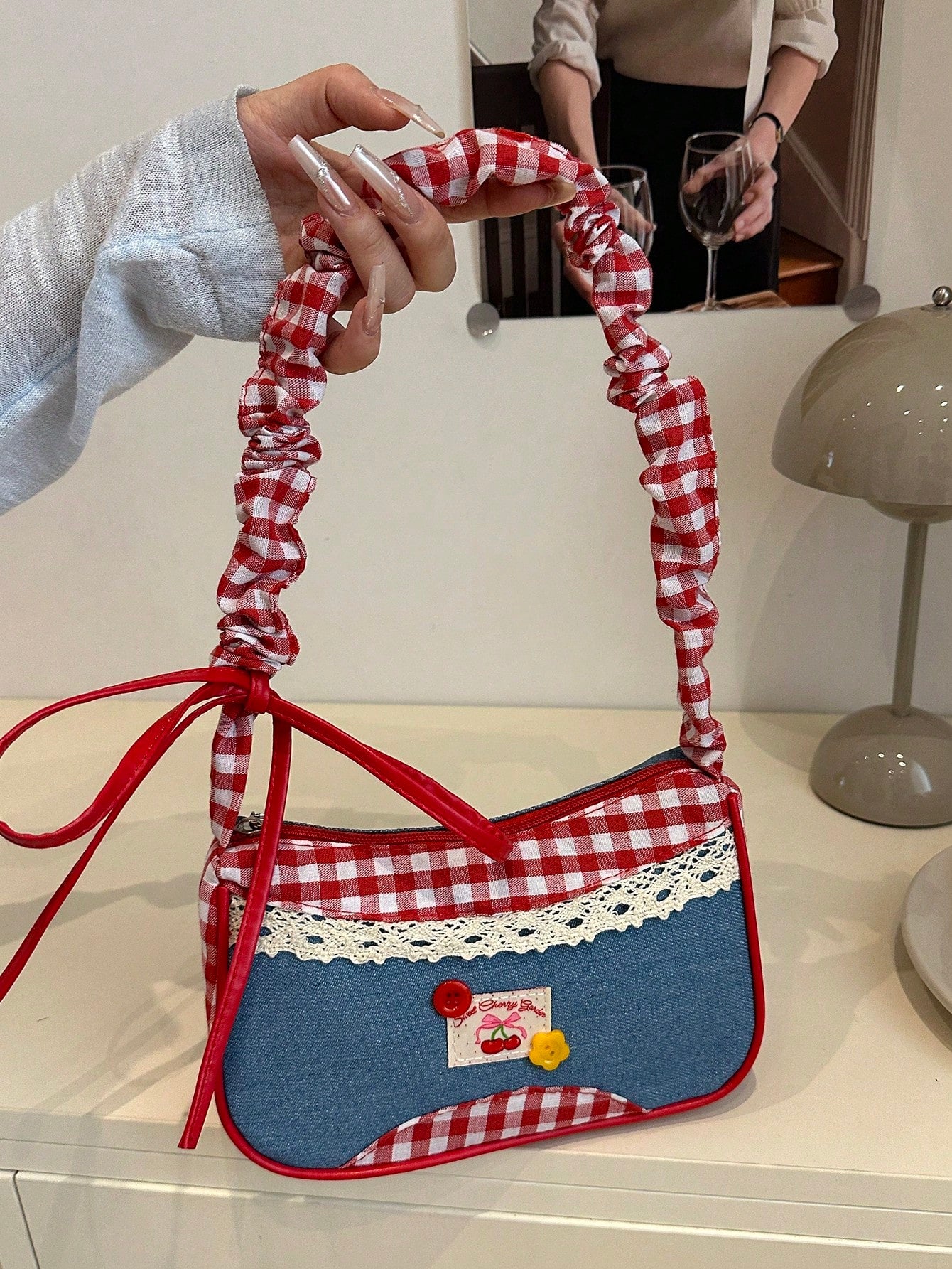 1pc Red Nylon Fabric Smooth Zipper Drawstring Strap Button Decor Crossbody Bag, Suitable For Daily Use For Women