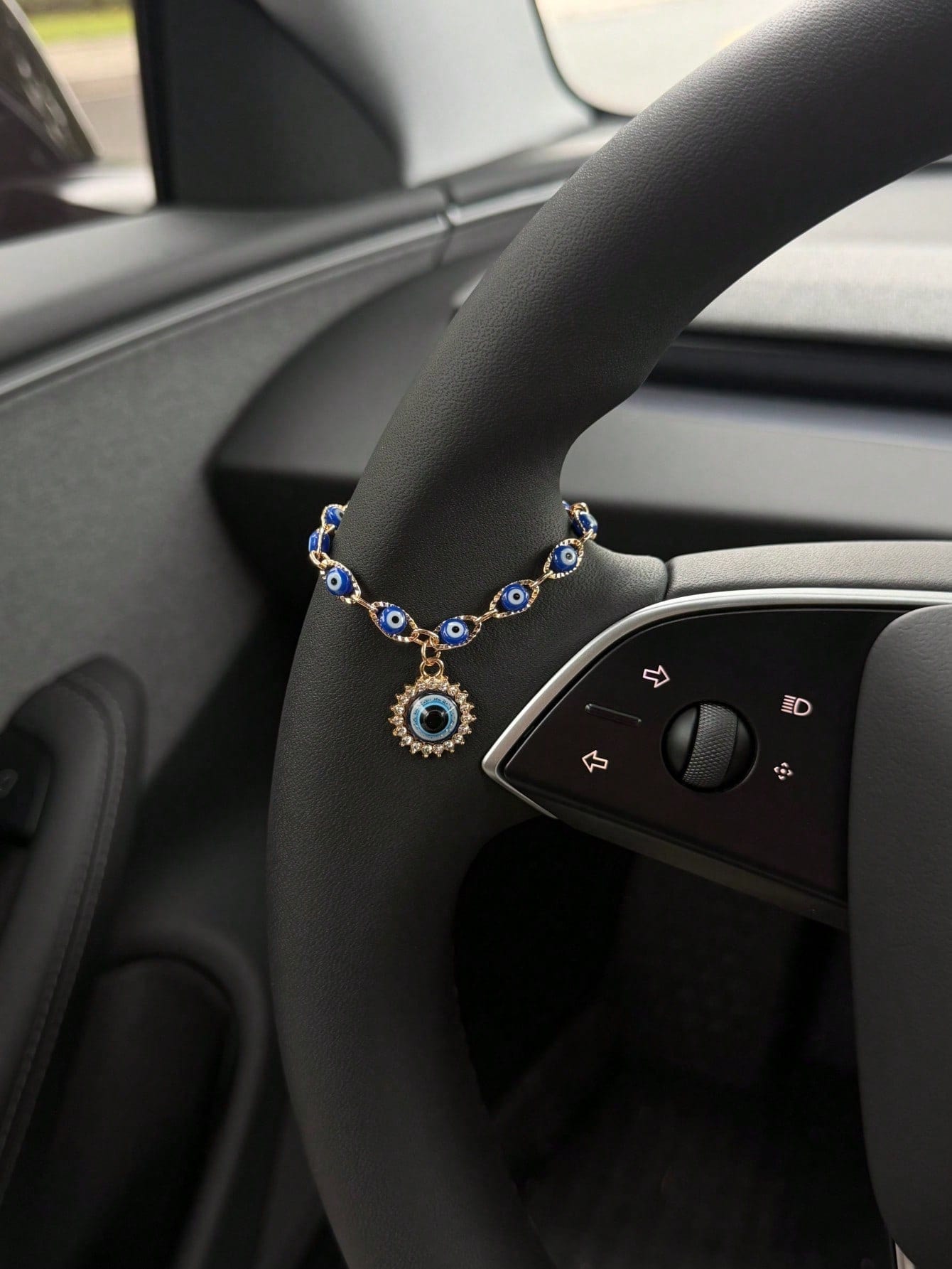 1pc Silver & Blue Evil Eye Car Steering Wheel Chain, Sparkling Rhinestone Turkish Evil Eye Pendant Ornament, Bohemian Style Car Interior Decoration For Good Luck And Protection, Fits Most Car Models