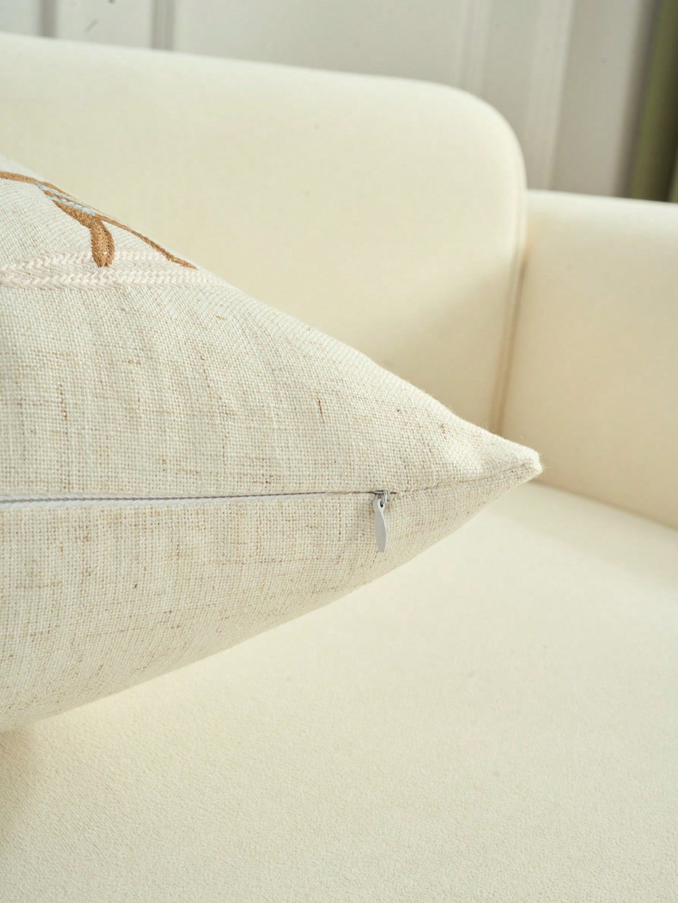 1pc Summer Surfing Pattern Embroidered Decorative Pillow Case, Beach Theme Home Decor For Surfing Camp, Living Room, Bedroom, Porch, Coastal Scenes, Modern Style (Insert Not Included)