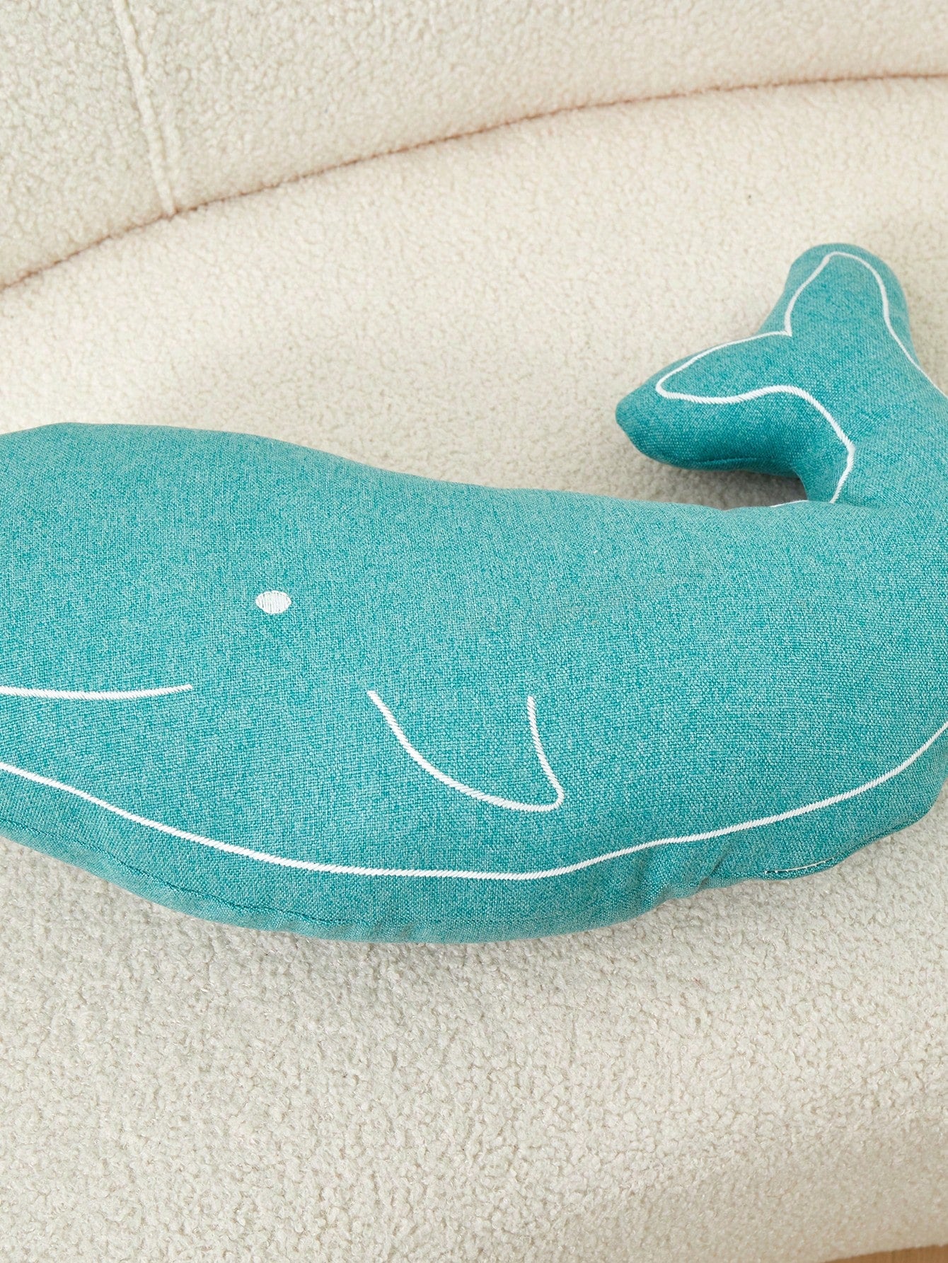 1pc Turquoise Blue Whale Embroidered Shaped Decorative Pillowcase, Suitable For Indoor Decor, Seasonless Shaped Pillowcase, Without Insert