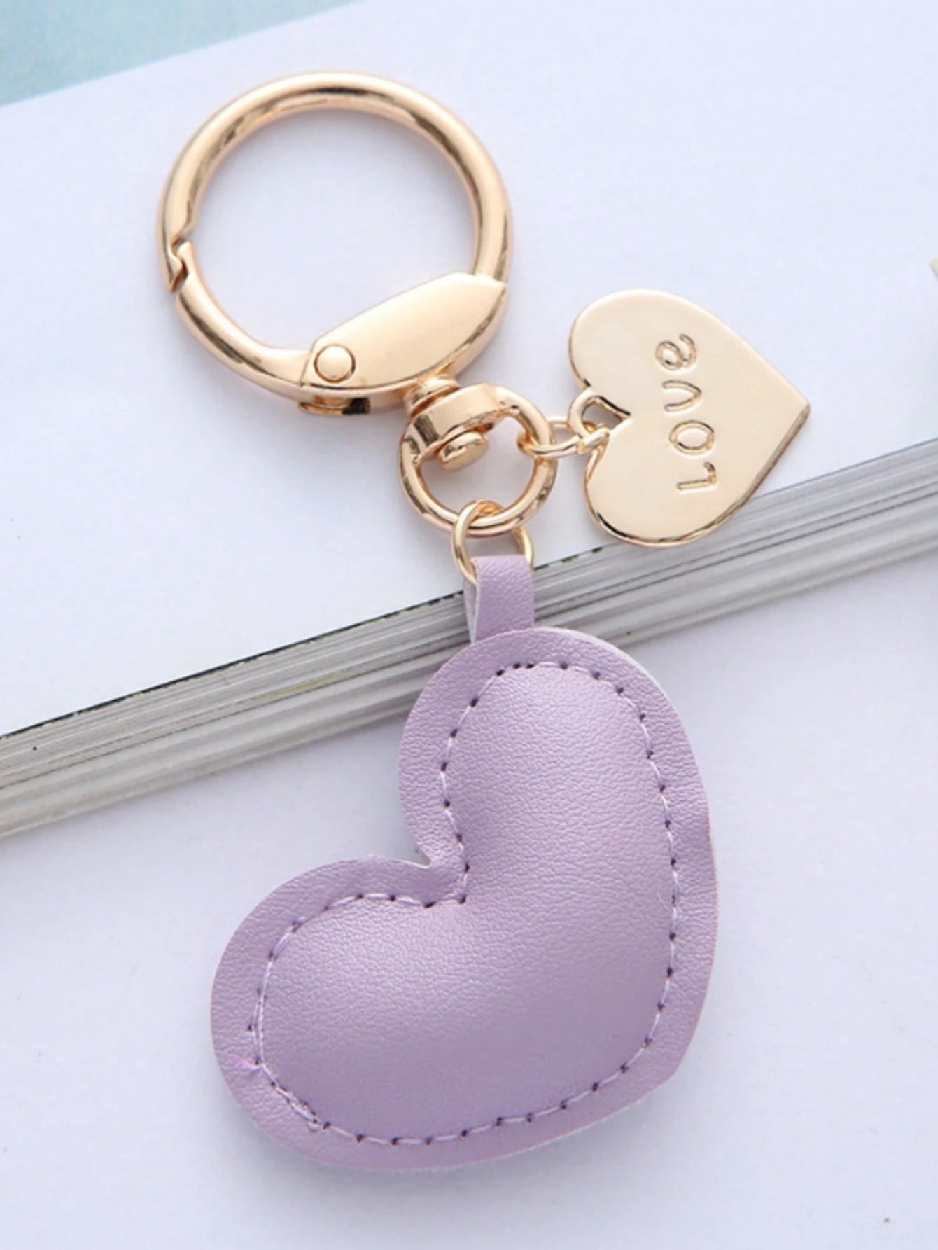 1pc Unisex Minimalist PU Leather Heart Keychain Pendant Couple Gift Bag Charm