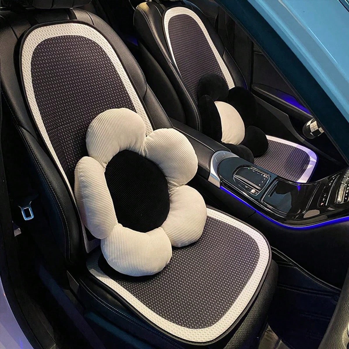 1pc Universal Car Seat Cushion- Breathable Ice Silk Seat Cushion, Suitable For All Seasons, Especially For Summer And Rear Seats.