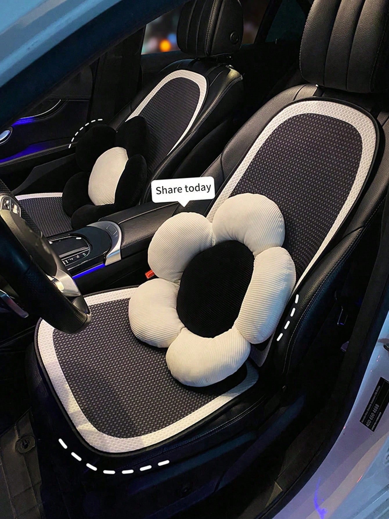1pc Universal Car Seat Cushion- Breathable Ice Silk Seat Cushion, Suitable For All Seasons, Especially For Summer And Rear Seats.