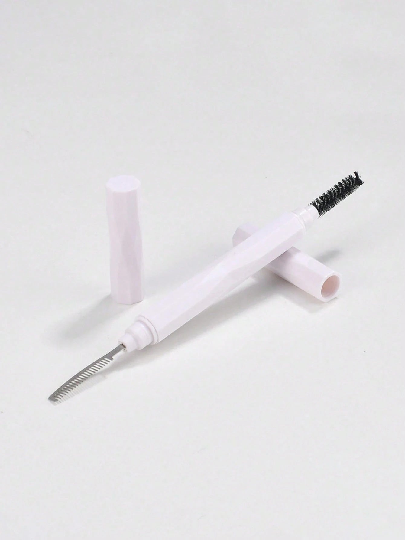 1pc White Double Headed Eyebrow Brush Makeup Brush Eyelash Curling Eyebrow Comb Beauty Tool Portable Double Headed Dustproof, Stainless Steel Comb With Protective Cover, Multi Functional Eyelash Comb