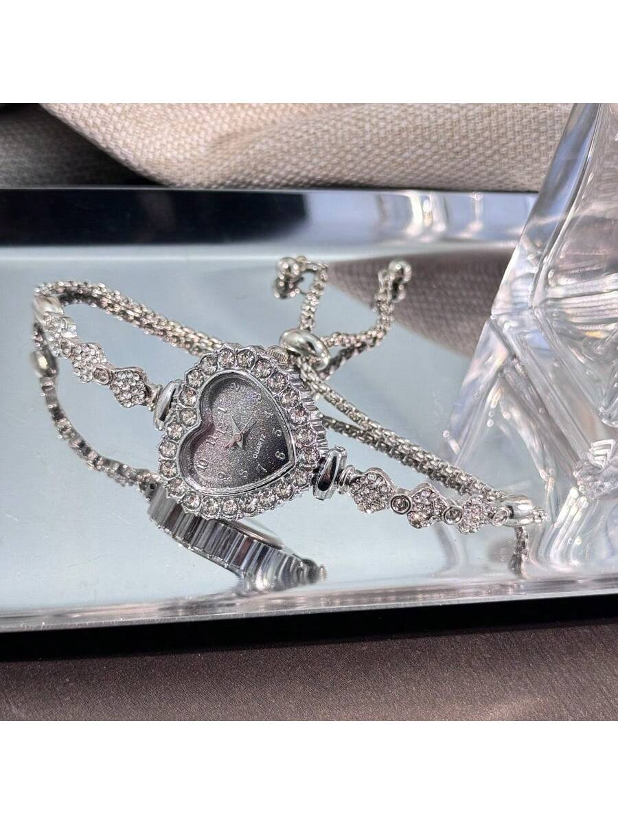 1pc Women's Alloy Bracelet Fashion Heart-Shaped Case Arabic Dial Quartz Watch With Drawstring, Suitable For Decoration