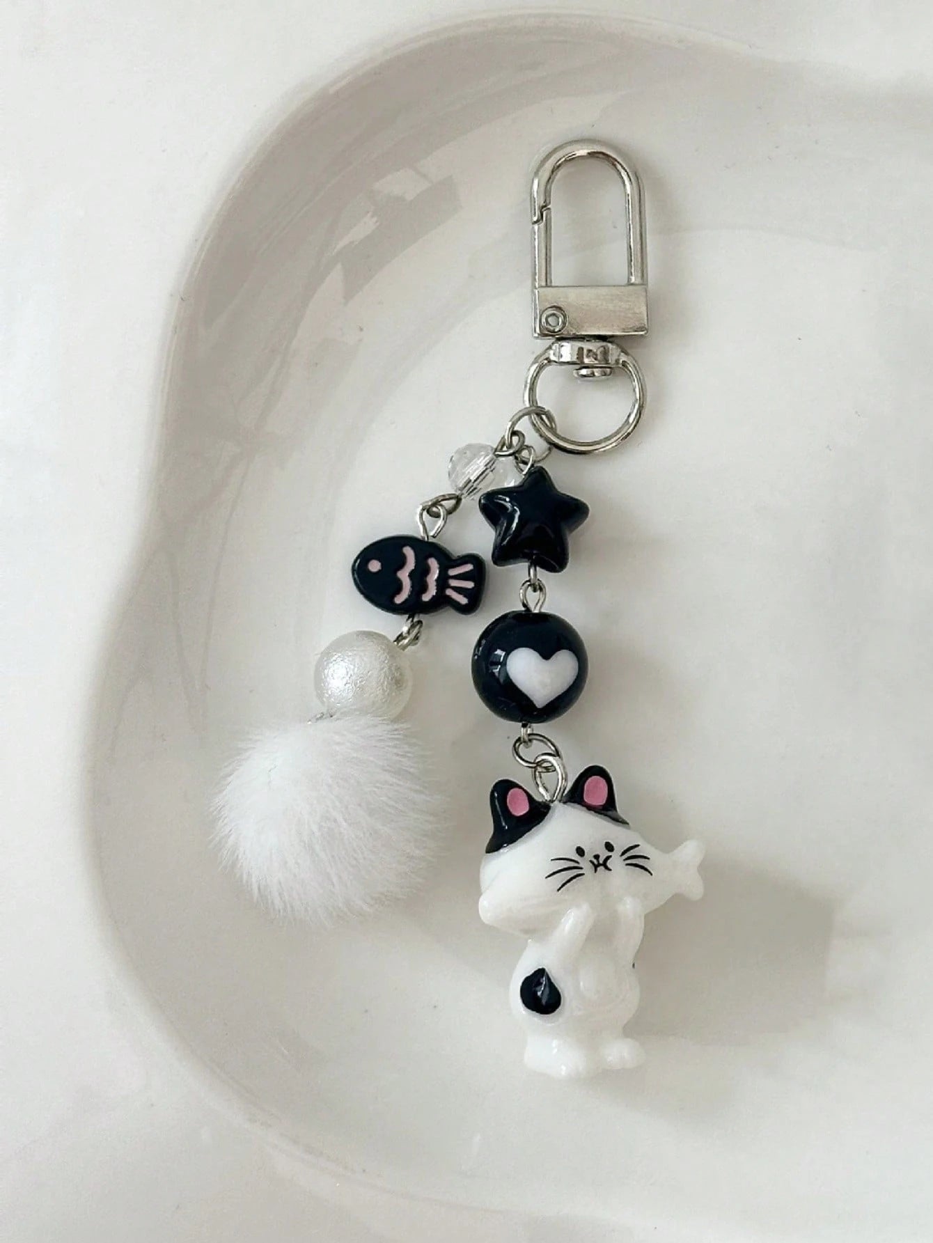 1pc Women's New Korean Cute Cartoon Cat Keychain Heart Plush Ball Star Beaded Accessory Phone Strap Bag Charm Couple/Best Friend Gift Backpack Decor Keychain For Bag Car Accessories For Women