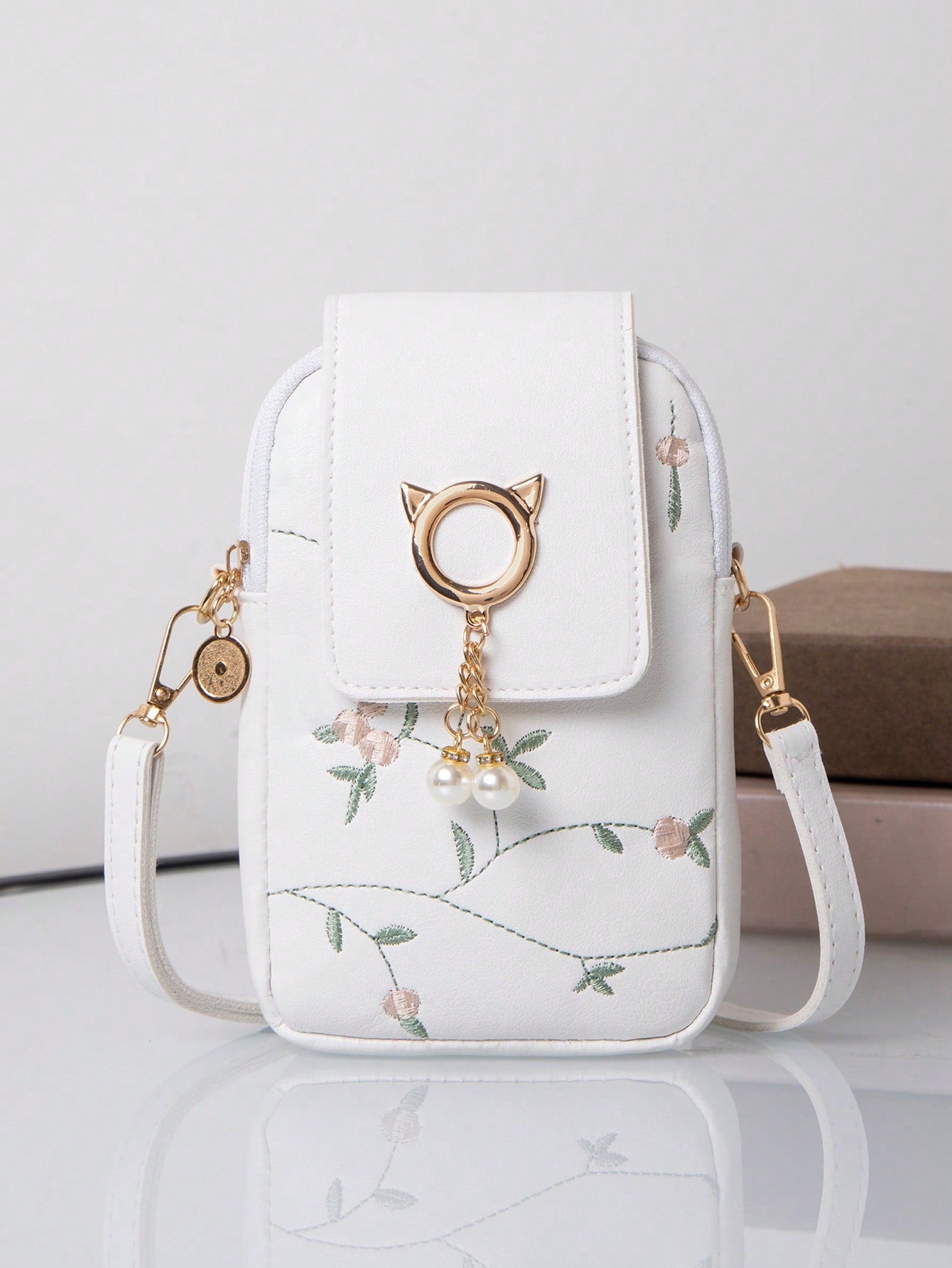 2024 New Women Bag Wholesale, Versatile Shoulder Messenger Bag, Sweet Square Bag For Spring/ Summer