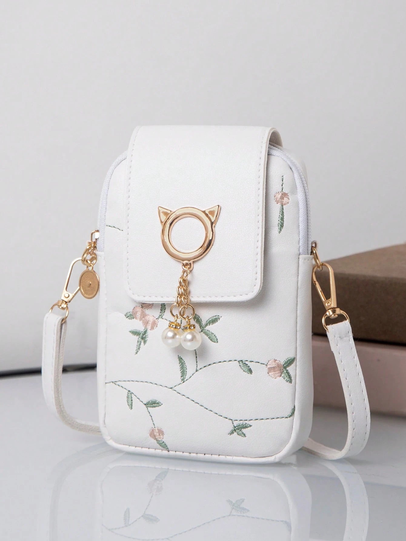 2024 New Women Bag Wholesale, Versatile Shoulder Messenger Bag, Sweet Square Bag For Spring/ Summer