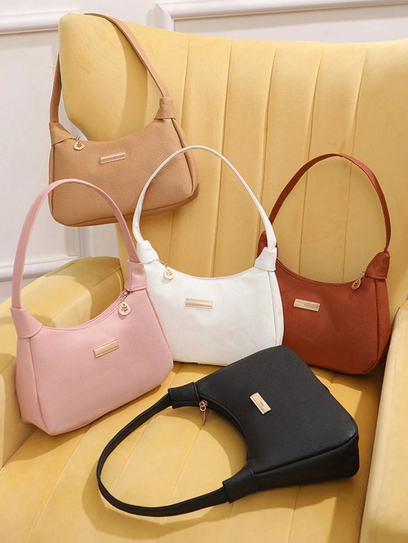 2026 New Fresh Sweet Lychee Texture Sequin Decor Underarm Bag Niche Design Handbag
