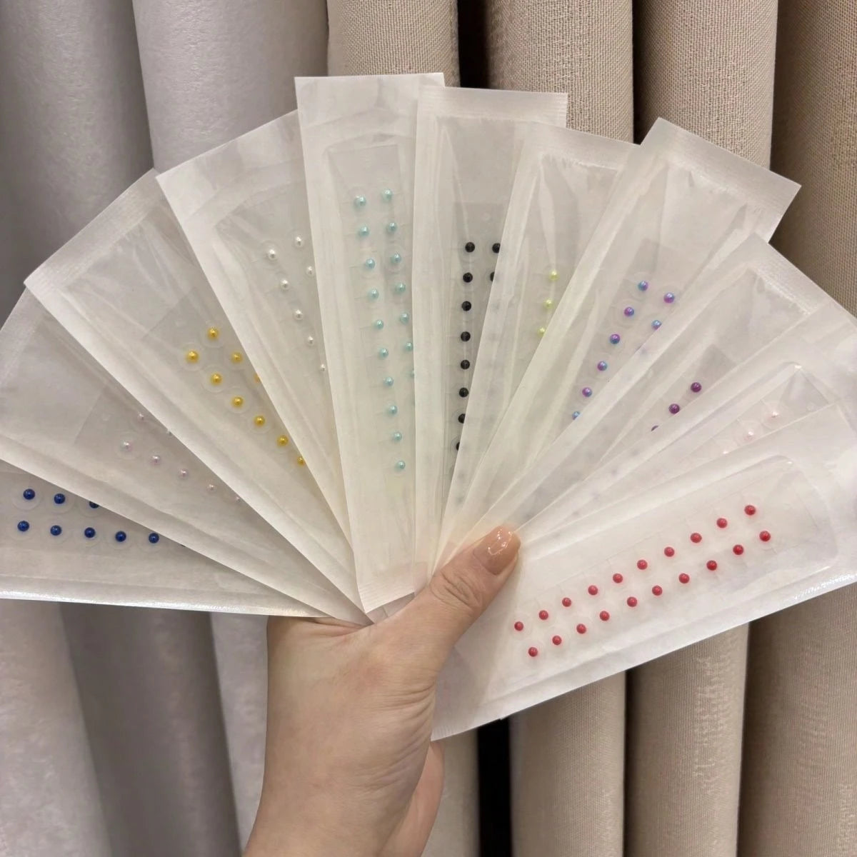 20pcs Disposable Ear Acupressure Patches, Ear Acupuncture Therapy Massage Ear Point Stickers
