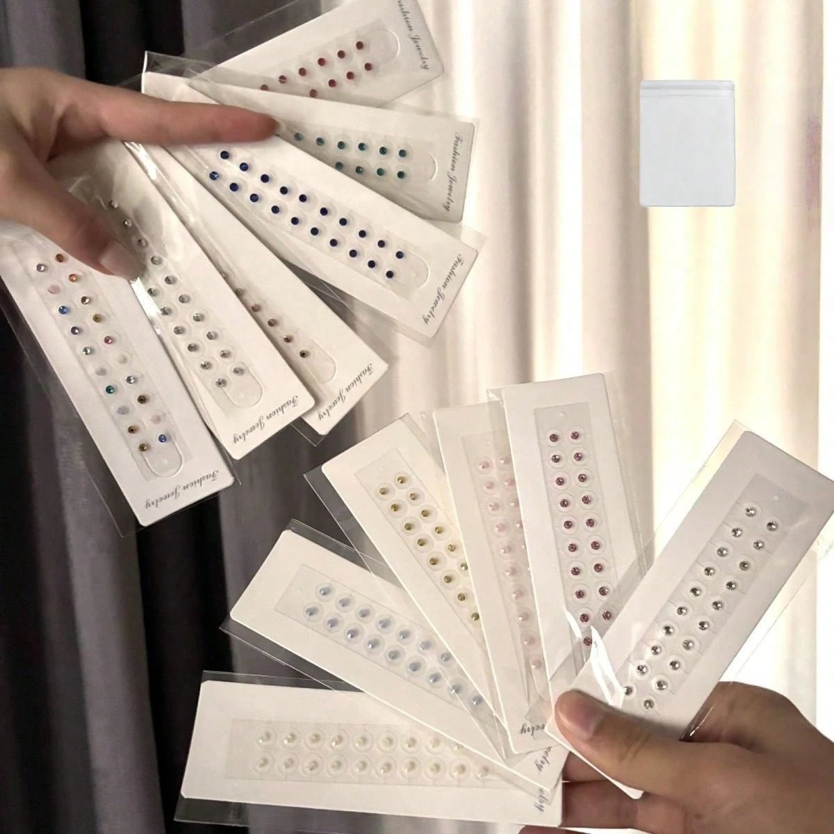 20pcs Disposable Ear Acupressure Patches, Ear Acupuncture Therapy Massage Ear Point Stickers