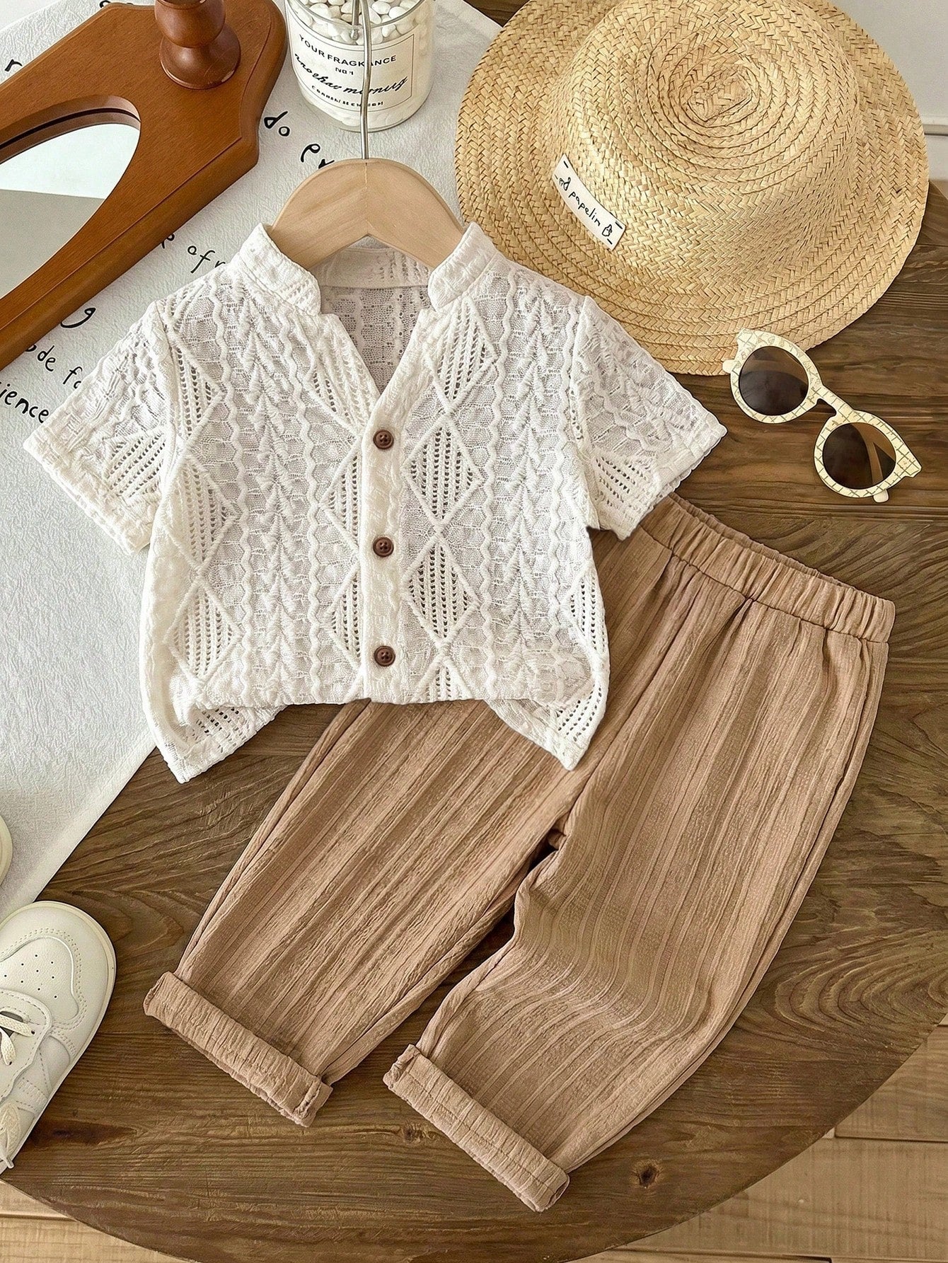 2pcs Baby Boys Baby Girls Toddler Boys Casual Preppy Versatile White Solid Color Hollow Knit Soft Small Collar Short Sleeve Button-Up Top Textured Fabric Half Placket Short Sleeve T-Shirt And Co