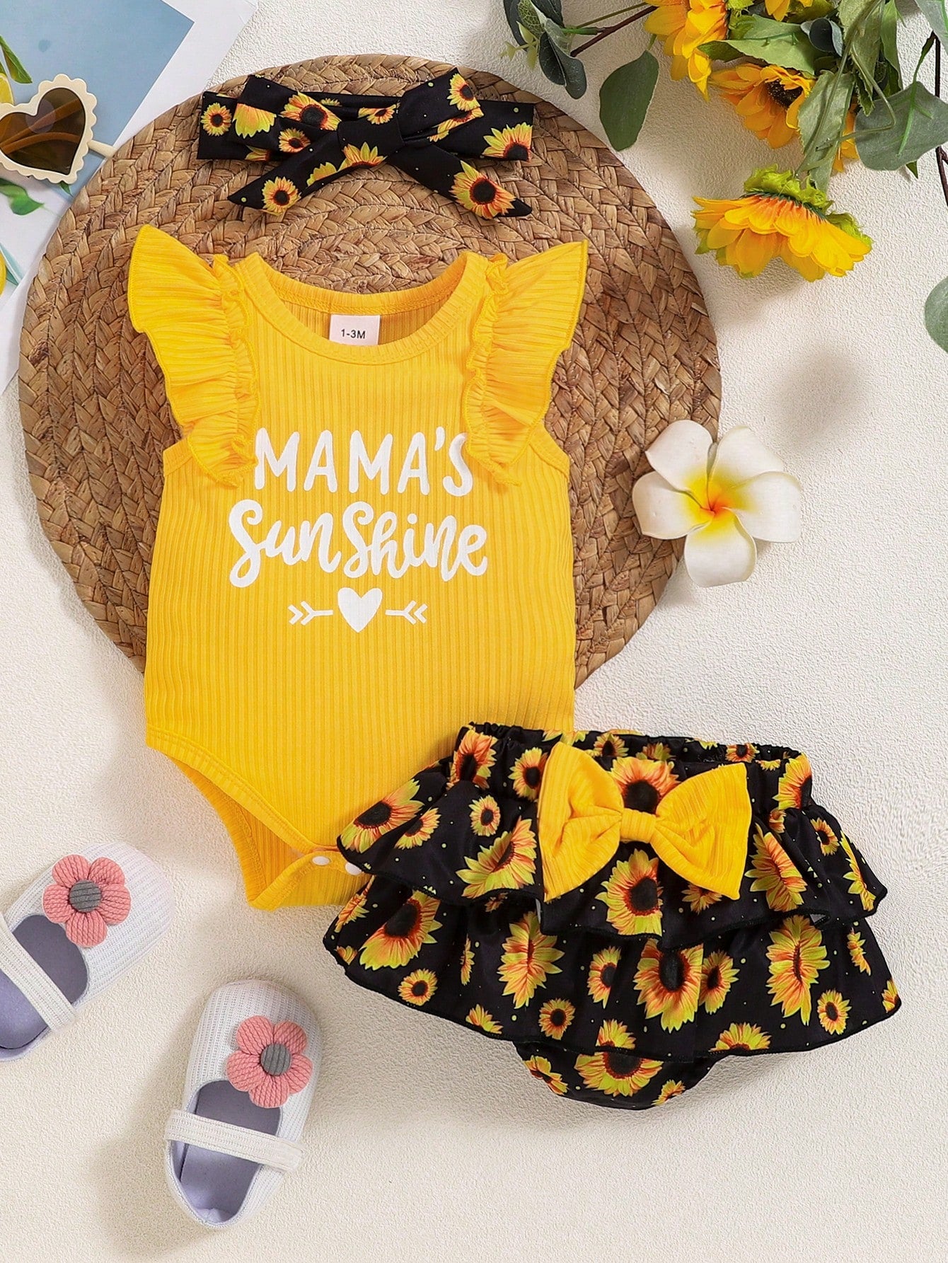 2pcs Baby Girl "Mama's" Floral Print Sleeveless Bodysuit And Sunflower Print Shorts With Headscarf Outfit, Spring/Summer