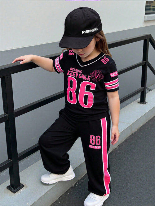 2pcs Baby Girl Sport Black Pink Summer Vacation Outfit Fuchsia Numeral Print V-Neck Short Sleeve T-Shirt And Floral Gray Pants Casual Tracksuit Set