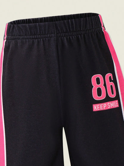 2pcs Baby Girl Sport Black Pink Summer Vacation Outfit Fuchsia Numeral Print V-Neck Short Sleeve T-Shirt And Floral Gray Pants Casual Tracksuit Set