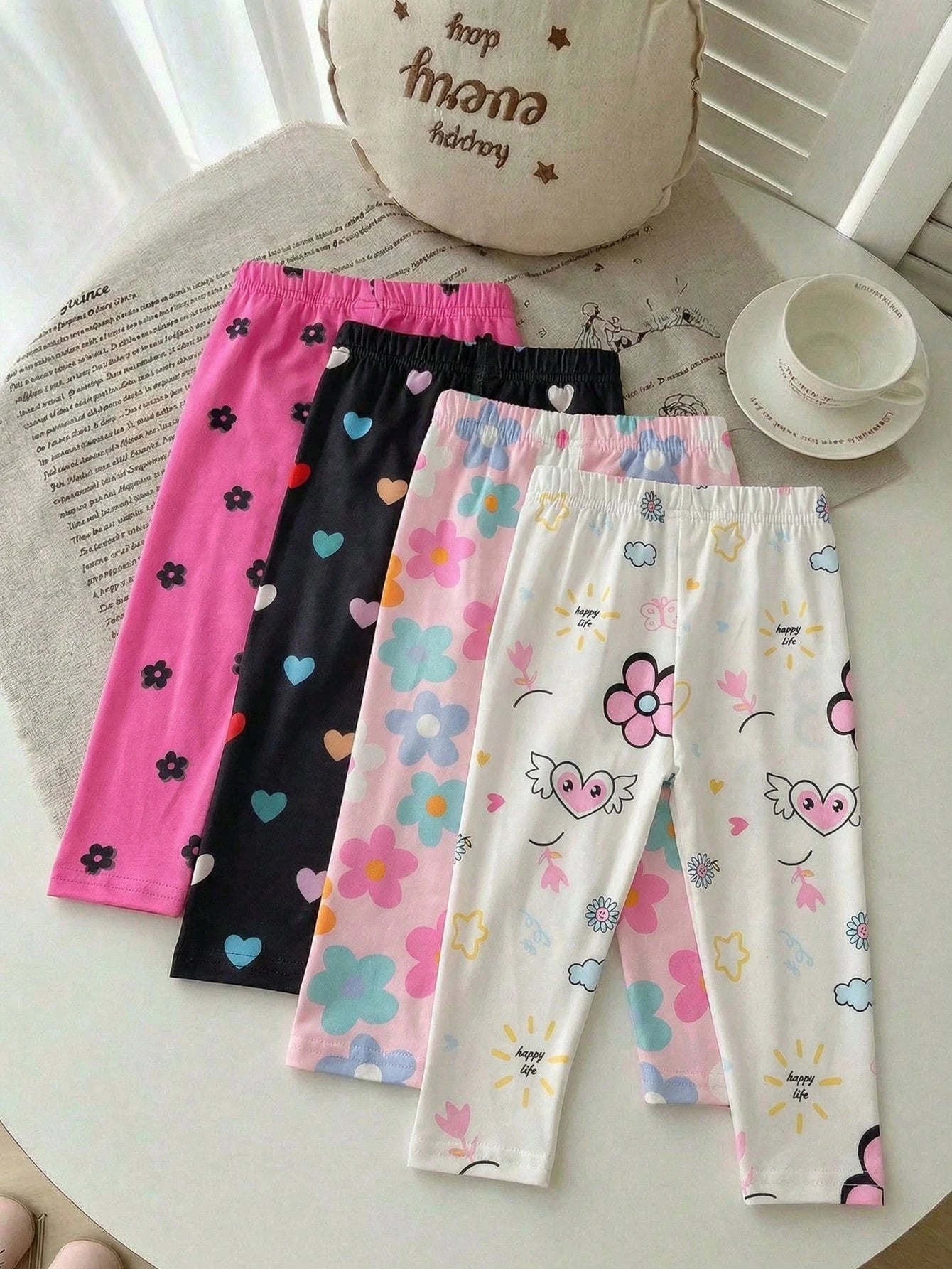 2pcs Random Baby Girls Leggings, Casual Versatile Soft Cute Heart, Face, Cherry And Flower Pattern, Suitable For Spring, Summer, Autumn Casual Wear, Multi-Color Sweet Cute Printed Leggings Long Pants