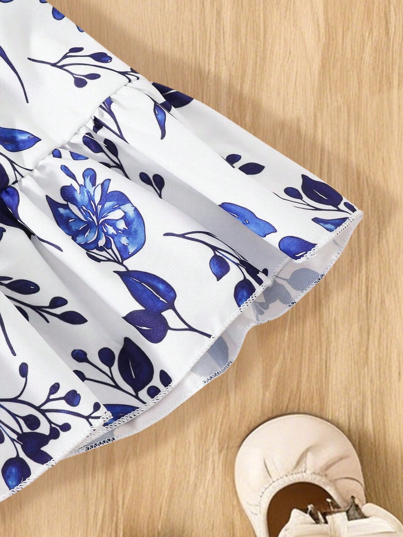 2pcs/Set Baby Girl Summer Sleeveless Dress Outfit, Baby Girl Blue & White Plaid + Floral Print Square Neck Ruffle Hem Dress Dress 2-Piece Set, Cute Elegant Casual Outfit, Newborn 1st Birthday Gift, So