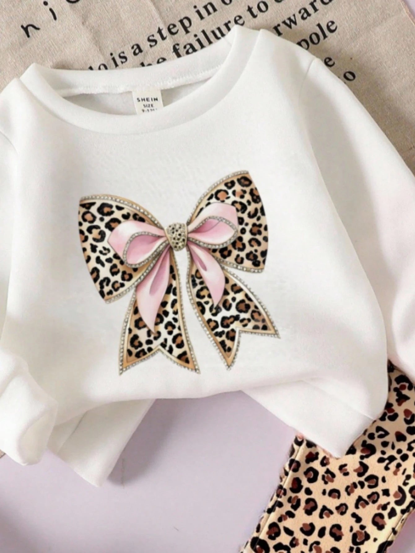 2pcs/Set Baby Girls Cute White Autumn Outfit,Long Sleeve Bowknot Leopard Print Sweatshirt And Flare Pants Set,Knit Casual Matching Family Gift Wear