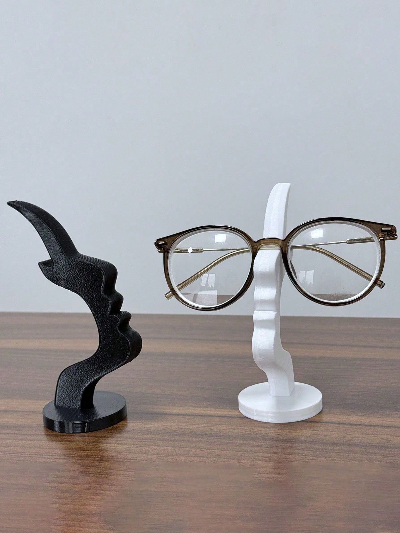 2pcs Side Profile Eyeglass Holder - Unique Curved Eyeglass Stand, Practical Minimalist Black Design, Durable Plastic Material, Perfect For Living Room, Bedroom, Office, Or As A Gift For Family And Fri